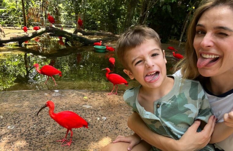 Rafa Brites e Felipe Andreoli visitam Parque das Aves, em Foz do Iguaçu