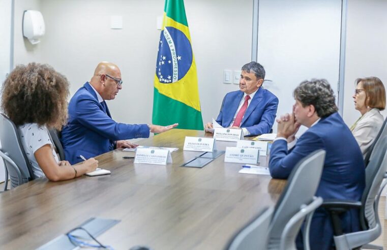 Secretário de Assistência Social se reúne com o ministro Wellington Dias, em Brasília