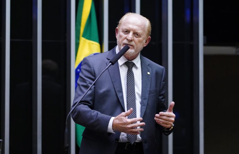 Deputado Vermelho acredita no futuro do Brasil