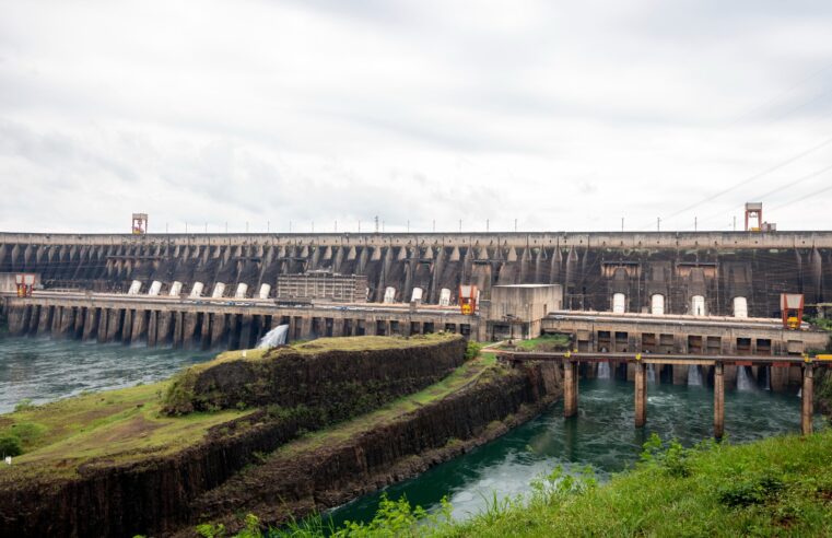 Presidente Lula nomeia mais quatro  diretores brasileiros para a Itaipu Binacional