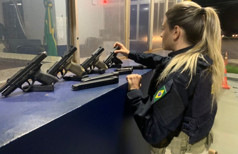 PRF apreende pistolas turcas, merla, skunk e maconha em Santa Terezinha de Itaipu