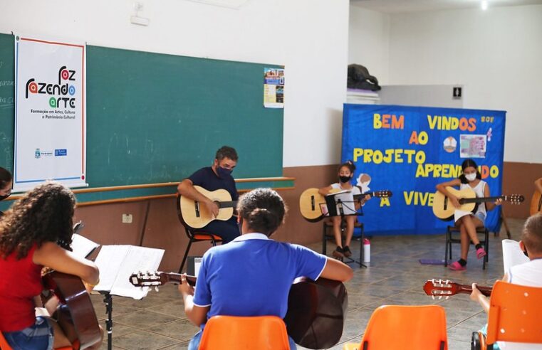 Foz Fazendo Arte oferece aulas gratuitas de viola caipira no Gresfi