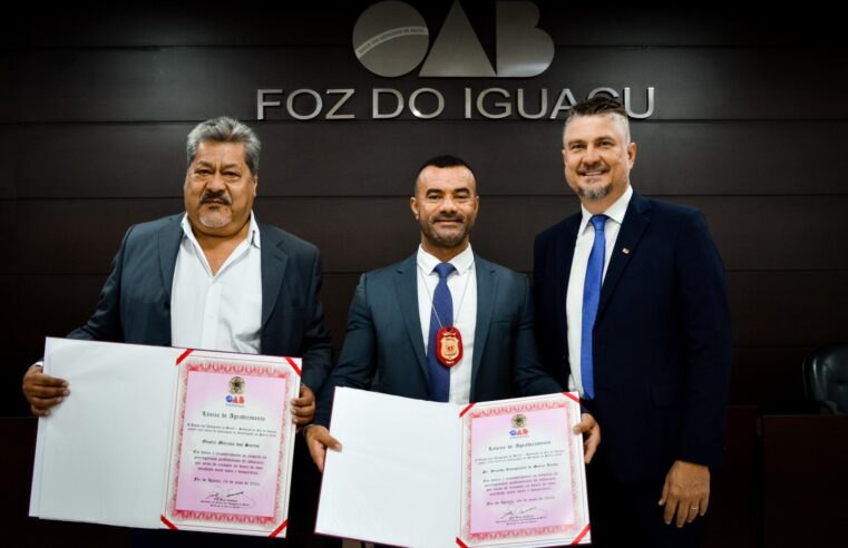 OAB REALIZA HOMENAGEM A SERVIDORES DA POLICIA CIVIL DE FOZ DO IGUAÇU