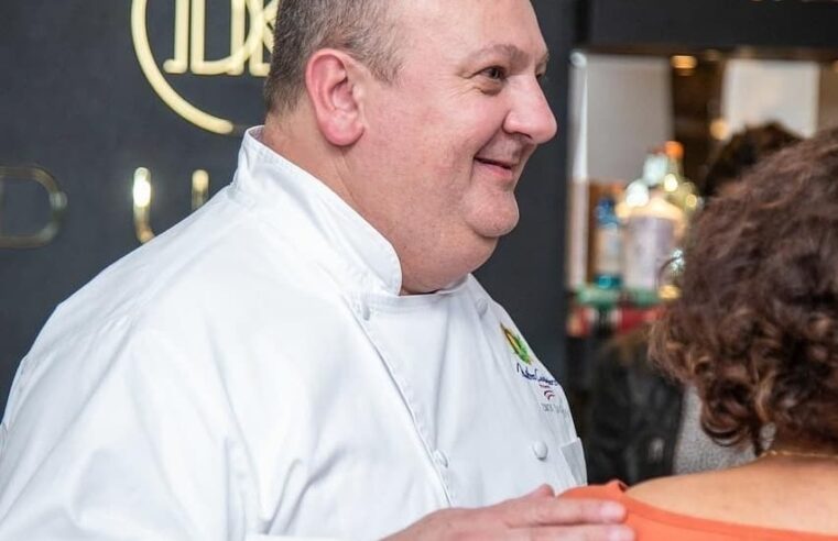 Érick Jacquin divulga concurso gastronômico desenvolvido pela escola Olavo Bilac, em Foz do Iguaçu