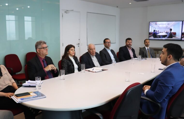 Diretor de Itaipu visita Instituto Nacional da Propriedade Industrial