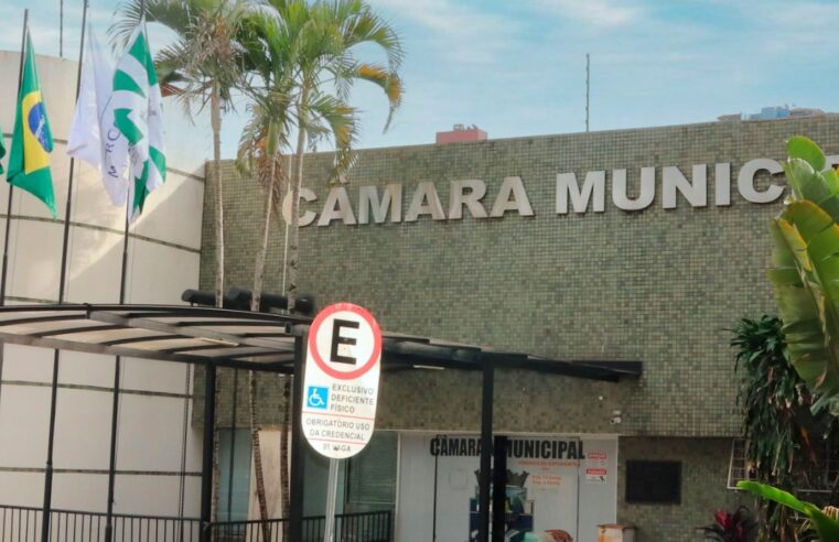 Câmara de Foz vai se iluminar de verde em comemoração ao Dia do Nutricionista