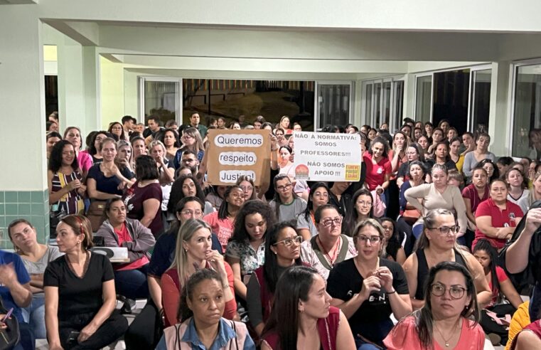 GREVE: PROFESSORES E PROFISSIONAIS DA EDUCAÇÃO DE FOZ VÃO PARAR A PARTIR DO DIA 16