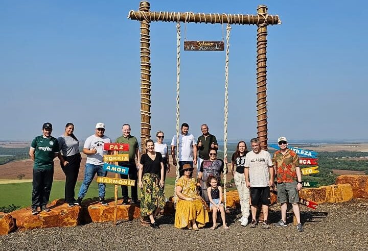 Turismo: Potencial turístico de ItaipulândiaItaipulândia apresenta roteiro turístico para jornalistas da região