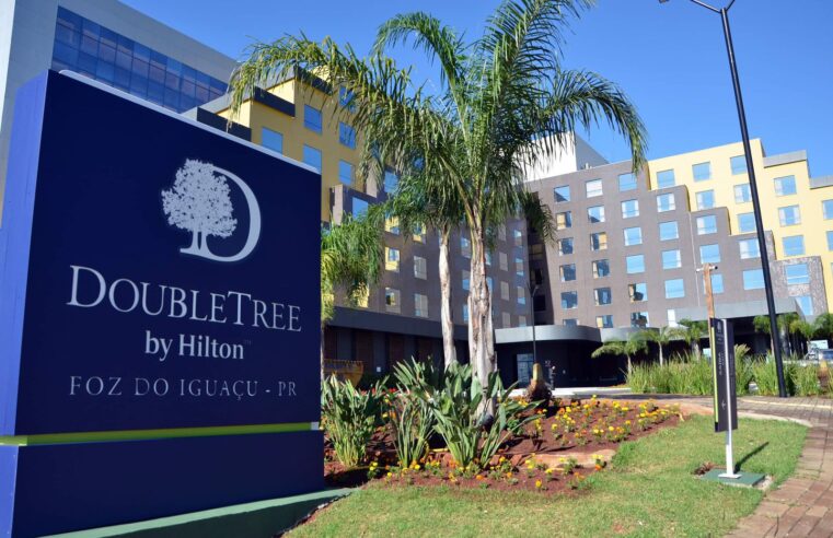 DoubleTree by Hilton Foz promove Sunset para celebrar seu primeiro ano de sucesso