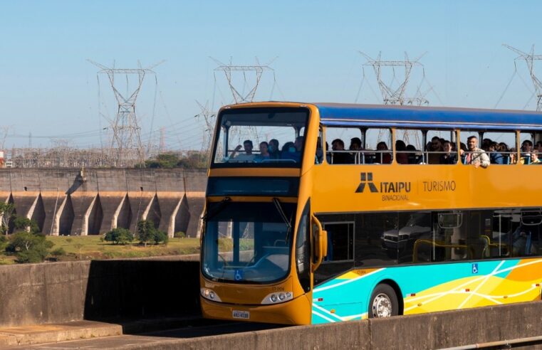 Turismo de Itaipu recebeu quase 510 mil visitas em 2023Número é 21,75% maior que no ano anterior