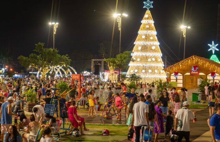 Natal Águas e Luzes: Gramadão e Praça da Paz ficam iluminados até esta sexta-feira (5)