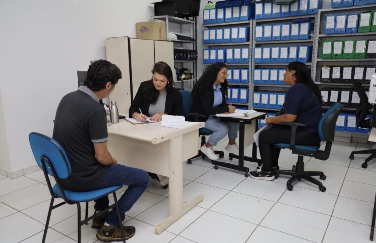 Feirão de Empregos promovido pela Agência do Trabalhador aproxima empresas e candidatos em Foz