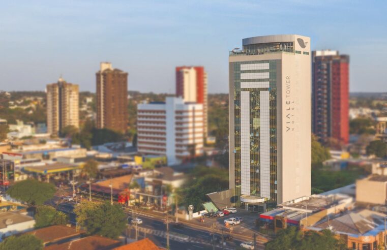 Viale Tower Hotel comemora 10 anos de sucesso com apresentação de Djs no seu rooftop