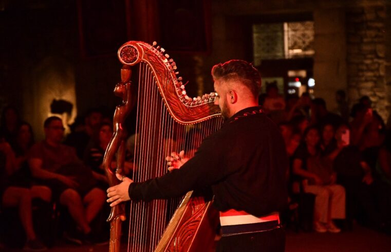 Apresentações do Marco ganham o som da harpa paraguaia