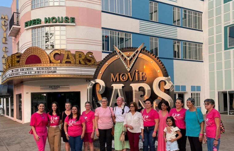 Pacientes da Unican recebem homenagem surpresa durante exibição do Show das Águas no Wonder Park Foz