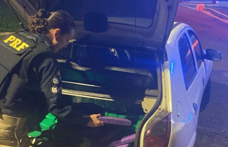 PRF prende casal de jovens que transportava maconha e arma em Céu Azul (PR)