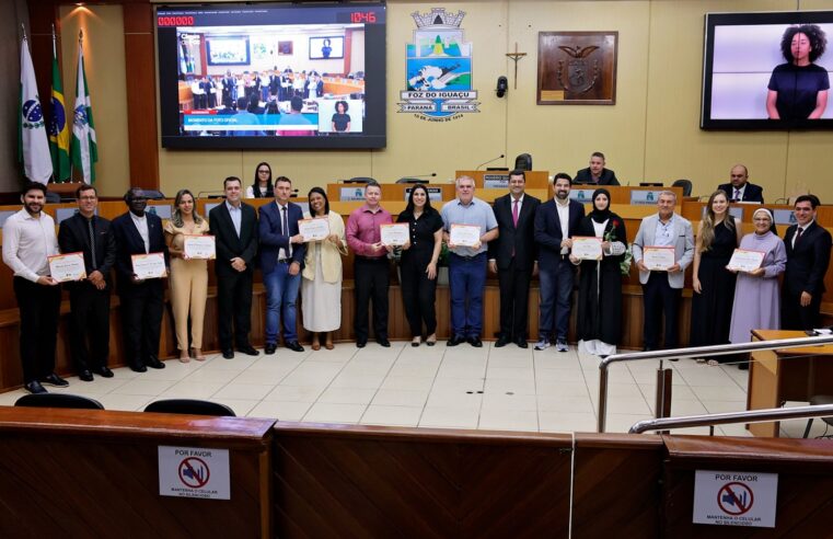 Câmara de Foz do Iguaçu premia personalidades de Direitos Humanos