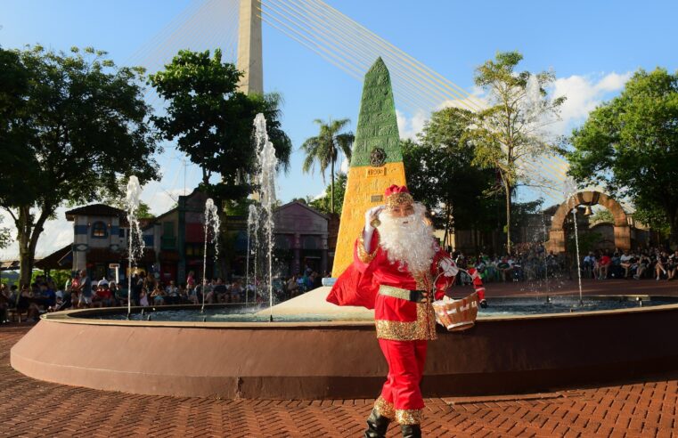 Orquestra e Papai Noel são atrações especiais no Marco das 3 Fronteiras