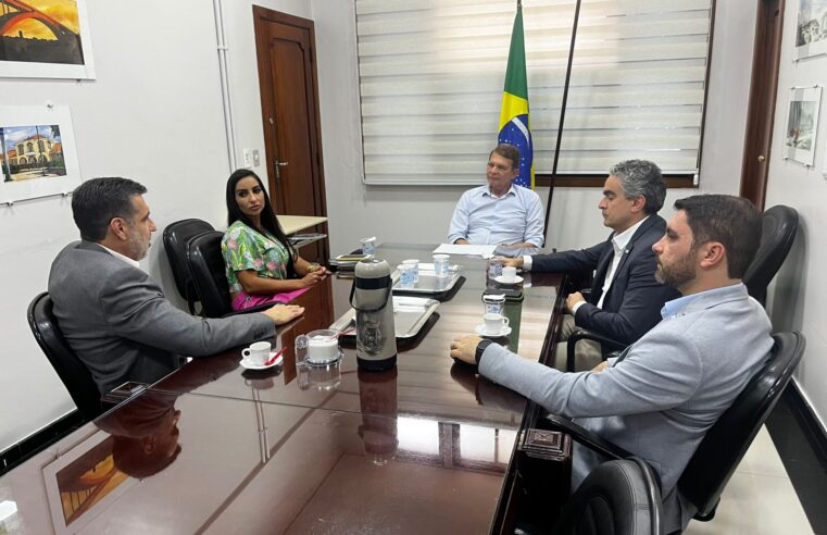 Prefeito General Silva e Luna celebra com CCR Aeroportos entrega das obras do Aeroporto de Foz