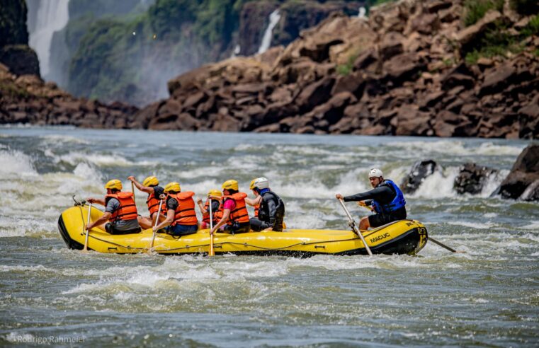 Turismo de Aventura com rafting e cachoeirismo no coração do Parque Nacional do Iguaçu