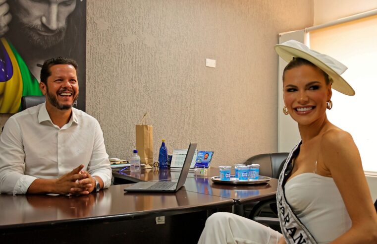 Presidente da Câmara recebeu Miss Universe Paraná, Paula Assunção, nessa segunda-feira (03)