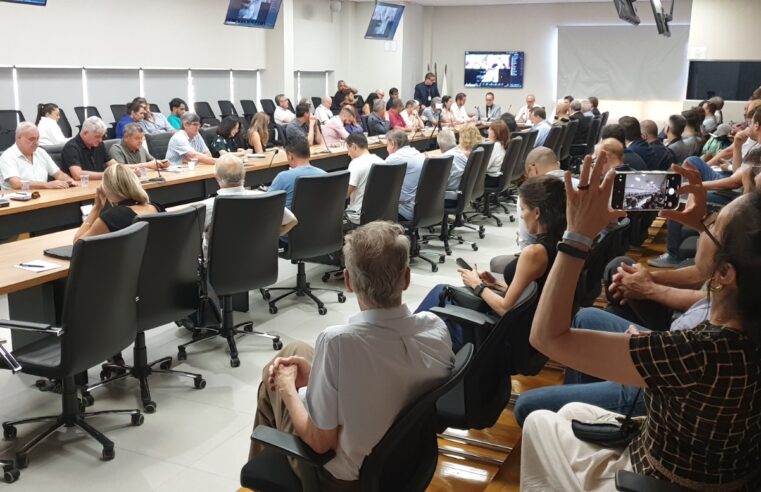 ACIFI reúne lideranças para debater fluxo de veículos e cargas na região trinacional