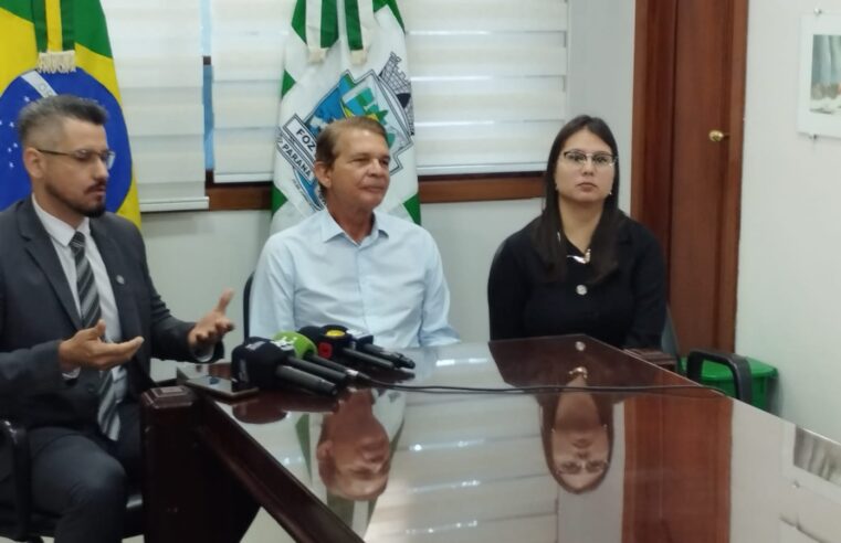 Prefeito Silva e Luna esclarece, em coletiva, os motivos da renovação com a empresa de Transporte Coletivo em Foz