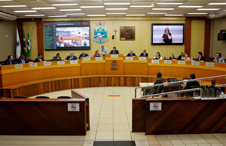 Câmara aprova convocação de 100 professores para educação infantil