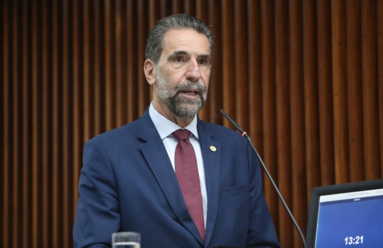 Diretor – Geral da&nbsp; Itaipu defende acordo&nbsp; histórico com povos indígenas em sessão da Alep