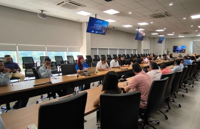 Comitiva de prefeitos de Minas Gerais visita Foz para conhecer boas práticas de desenvolvimento