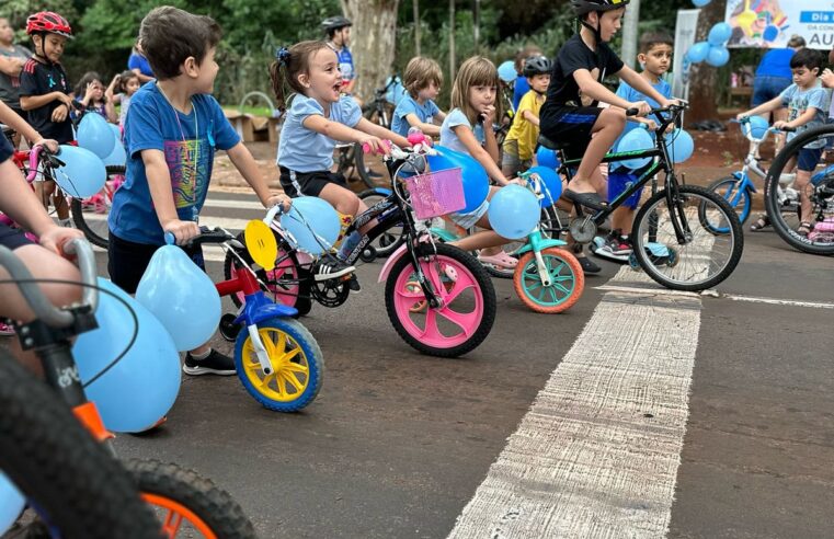 Pedal Azul promove inclusão e visibilidade do autismo em Foz do Iguaçu