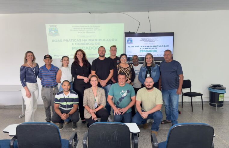 Prefeitura promove ação educativa de boas práticas para comerciantes da Feira do Peixe