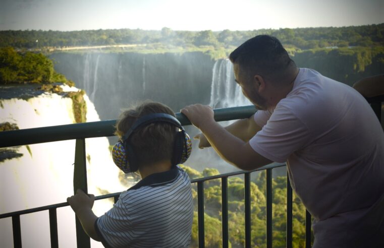 Urbia Cataratas capacita equipe para atendimento inclusivo a pessoas autistas no Parque Nacional do Iguaçu