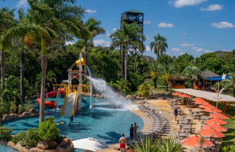 Hóspedes do Mabu têm acesso exclusivo ao Blue Park, um dos maiores parques aquáticos do Sul Brasil