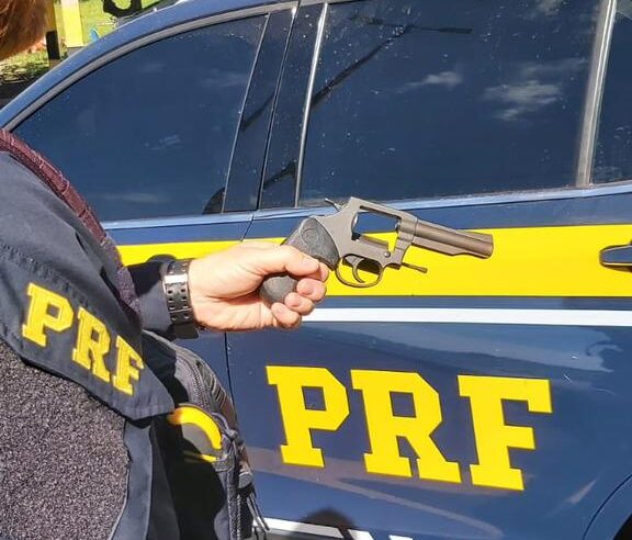 PRF realiza terceira apreensão de arma de fogo em menos de 24 horas. Esforço operacional já soma 4 armas fora de circulação
