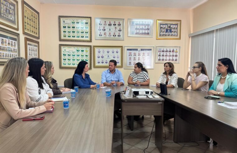 Secretaria da Mulher articula com Câmara ações para ampliar políticas públicas em Foz