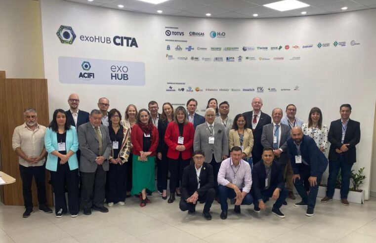 Foz do Iguaçu reforça papel estratégico no comércio internacional durante reunião da Zicosur