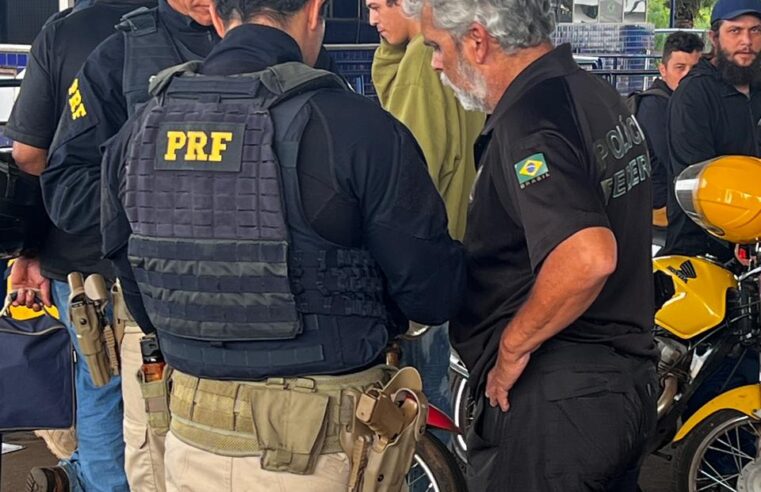 PRF cumpre mandado de prisão contra paraguaio na Ponte Internacional da Amiza