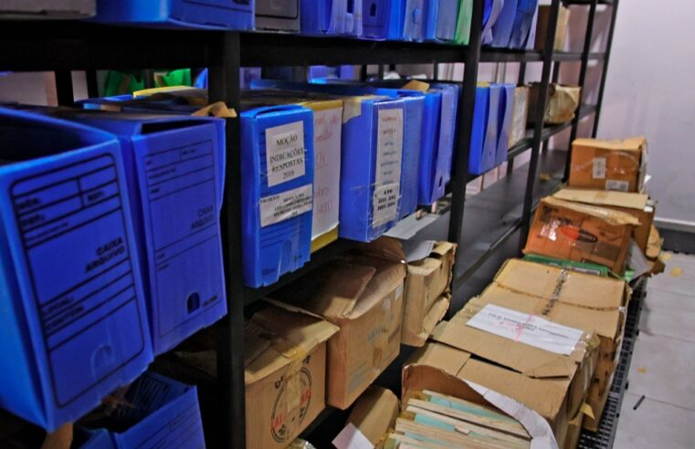 Câmara de Foz vai criar Arquivo Público Municipal