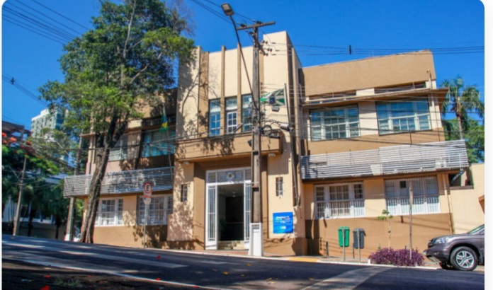 Prefeitura de Foz regulariza situação de servidores com pagamento histórico de retroativos
