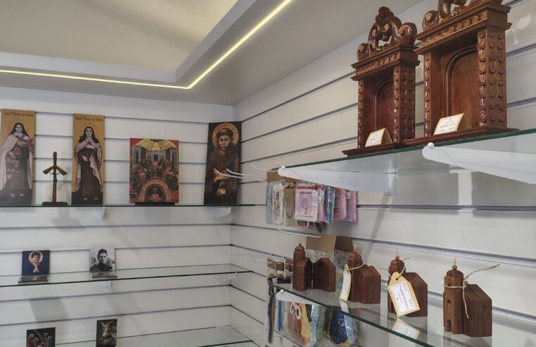 Paróquia São João Batista inaugura loja de souvenirs nesta sexta-feira, 12,