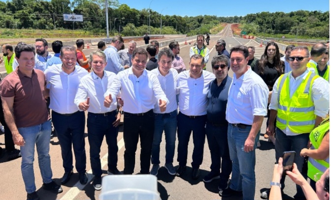 Ratinho Junior e General Silva e Luna entregam Perimetral Leste, obra estratégica para o desenvolvimento de Foz do Iguaçu