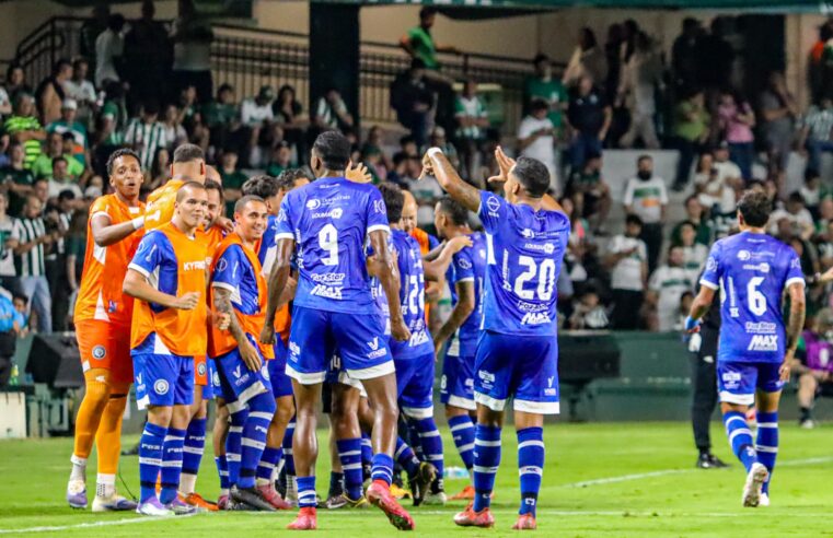 Foz do Iguaçu vence o Coritiba fora de casa na estreia do Campeonato Paranaense