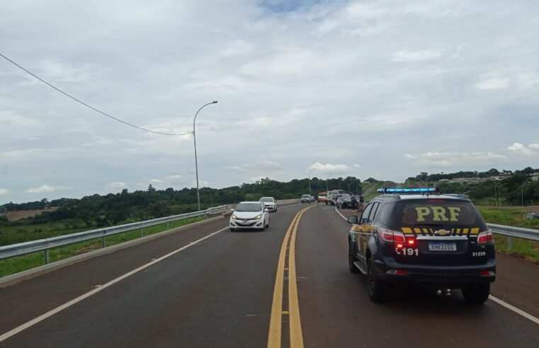 Colisão frontal deixa cinco pessoas feridas na BR-277 em Foz do Iguaçu