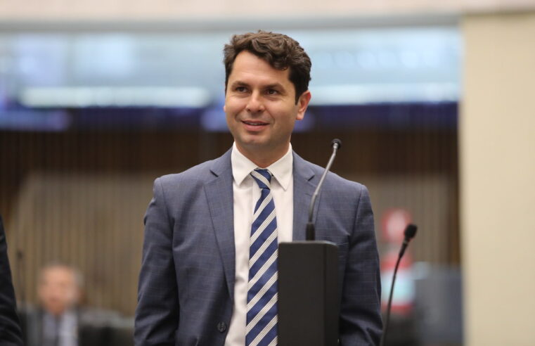 Presidente da ALEP, Alexandre Curi, receberá Título de Cidadão Honorário de Foz do Iguaçu