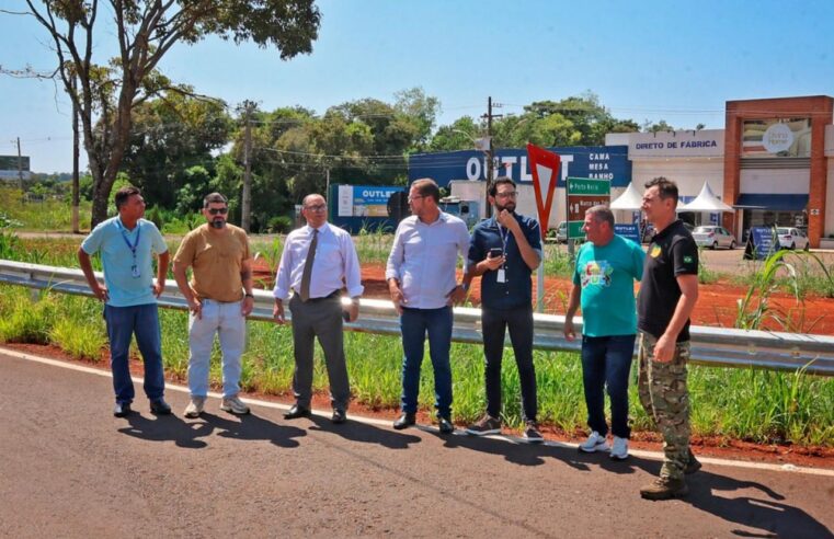 Vereadores vistoriam Perimetral e buscam soluções junto ao DNIT para acesso de pedestres ao Jardim Cataratas