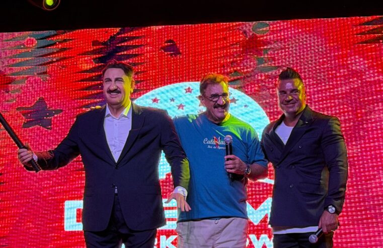 Apresentador Ratinho é eternizado no Museu de Cera em Foz do Iguaçu