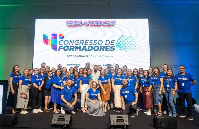 EDUCAÇÃO REÚNE FORMADORES DE TODO O PARANÁ EM ENCONTRO ESTADUAL EM FOZ DO IGUAÇUA