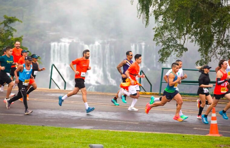 Primeiro dia da 17.ª Meia Maratona das Cataratas reúne mais de 3 mil atletas no Parque Nacional do Iguaçu