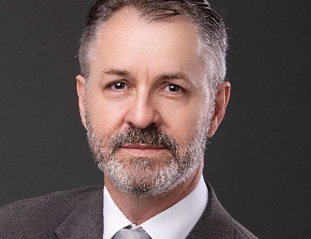Especialista em reprodução humana e endometriose, Dr. Robson Parzianello passa a atender na Policlínica Bremm